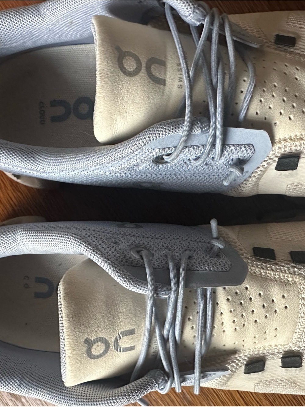 🤍 On Cloud Women’s Running Shoes – Size 7 - Picture 3 of 6